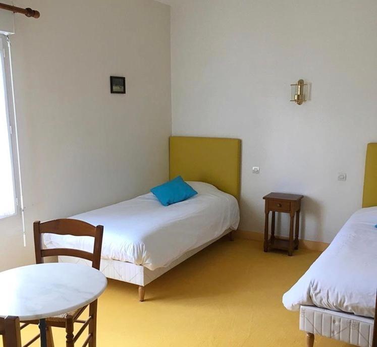 Bed and Breakfast La Ferme de la Maugerie Thoury Exterior foto
